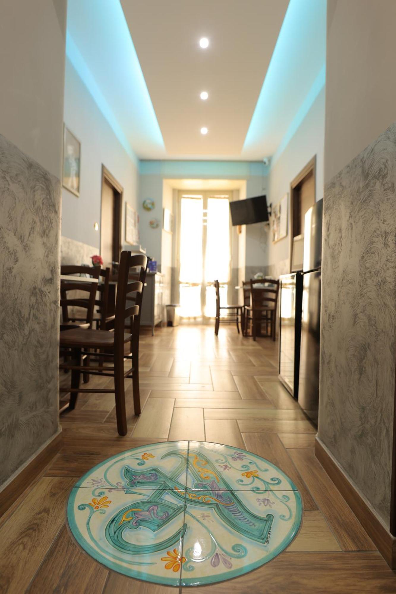 Three-Bedroom Deluxe Apartment